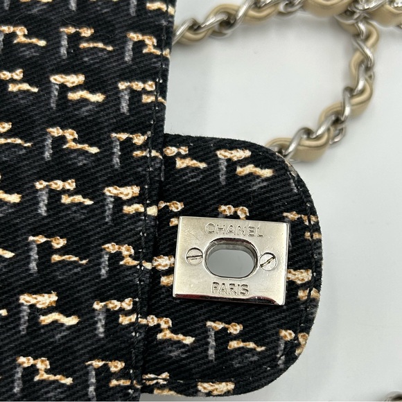 (SOLD) Chanel Black Vintage Small Printed CC Flap Bag - Picture 7 of 16